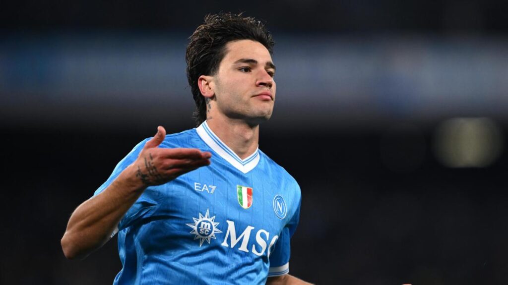 Napoli soffre ma vince: squadra spremuta e infortunio shock 16 Napoli soffre ma vince: squadra spremuta e infortunio shock