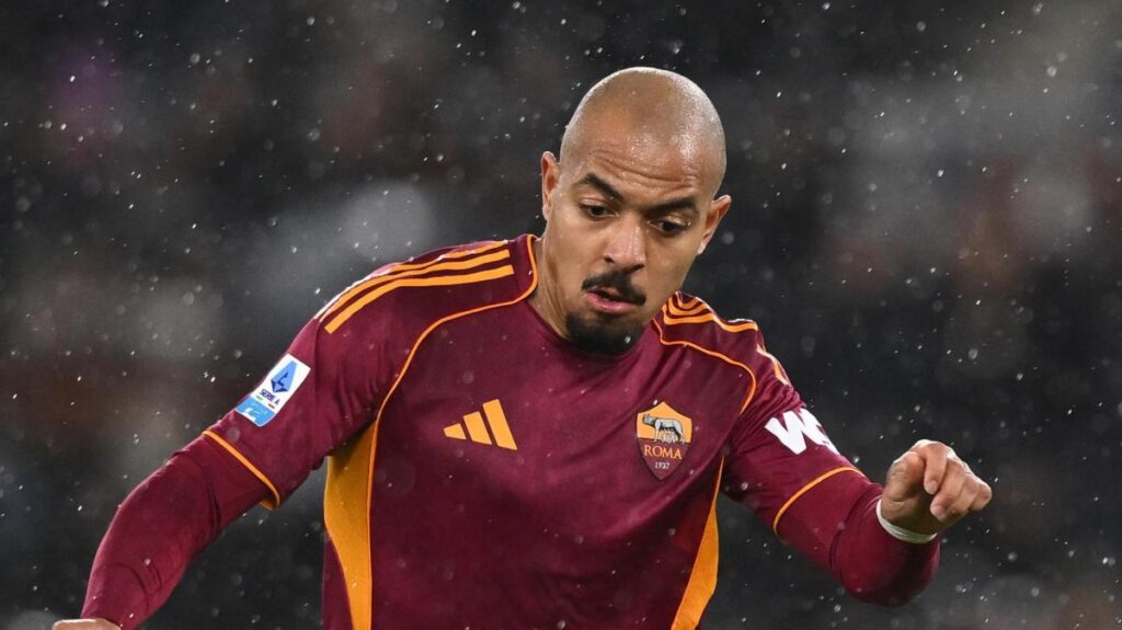 Roma, Malen: deluso per la mancata vittoria e scelta della squadra