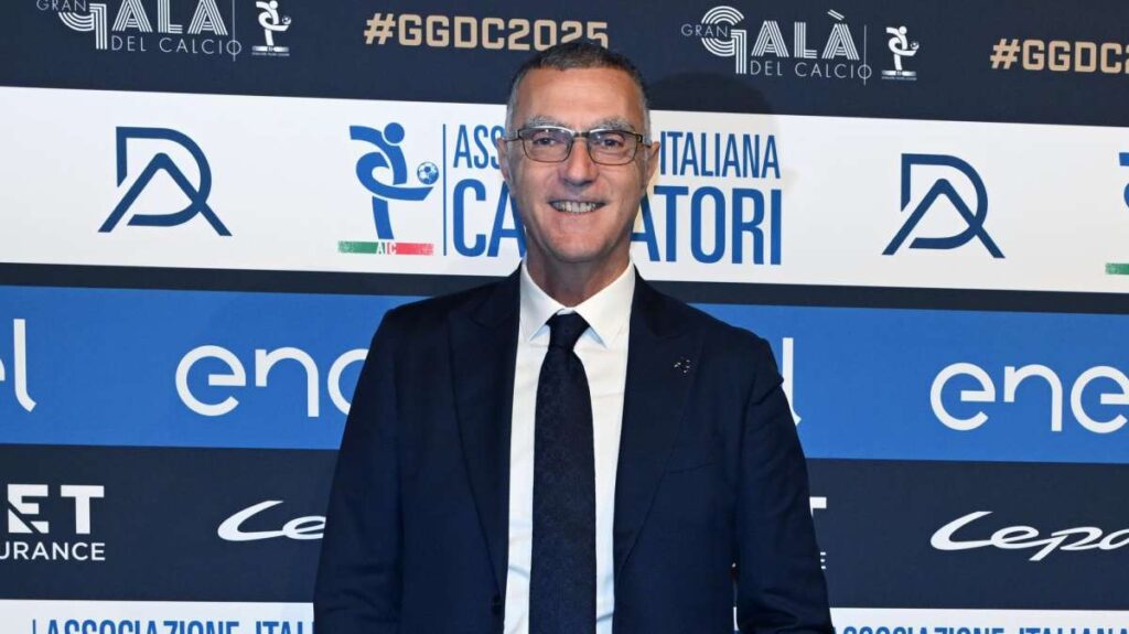 Bergomi: "Esposito funziona con Lautaro, Napoli favorito scudetto"