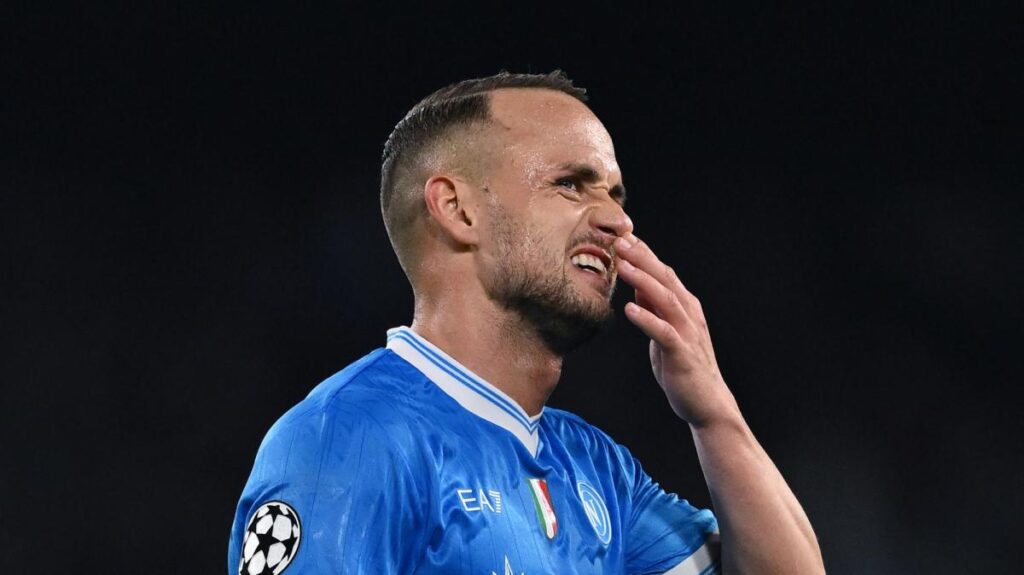 Napoli senza Lobotka: 3 sconfitte in 7 partite stagionali 13 Napoli senza Lobotka: 3 sconfitte in 7 partite stagionali