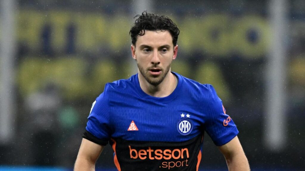 Roma: big su Celik, anche Carlos Augusto nel mirino, c’è Atleti