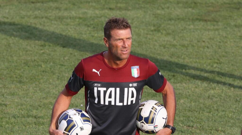 Carrera: "Conte tifa Juve, con lui vittorie immediate"