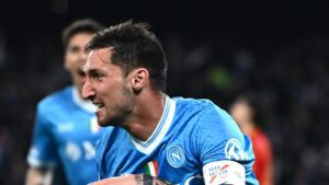 Politano entra e segna: Napoli avanti, 7° gol al Milan