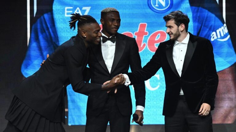 Rafael Leao elogia il PSG che ha scelto Kvaratskhelia