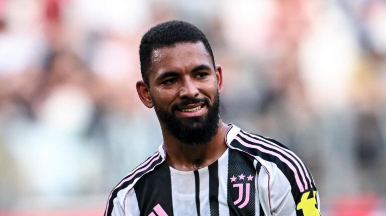 Juventus divisa su Douglas Luiz: Spalletti lo valuta, Comolli no