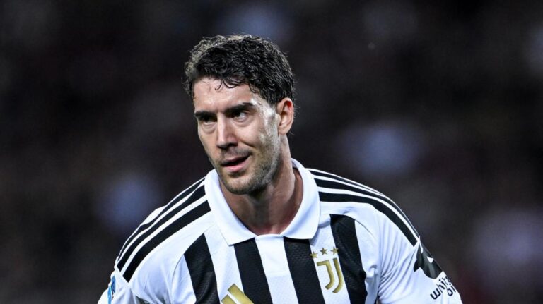 Napoli accelera per Vlahovic: possibile regalo ad Allegri