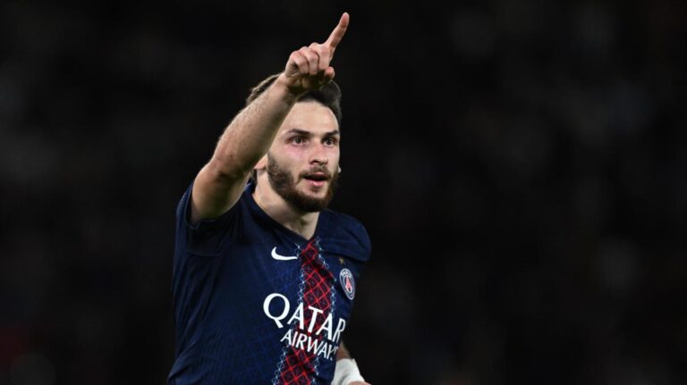 PSG in finale di Champions contro Arsenal, Kvaratskhelia: "Rispettiamo tutti"