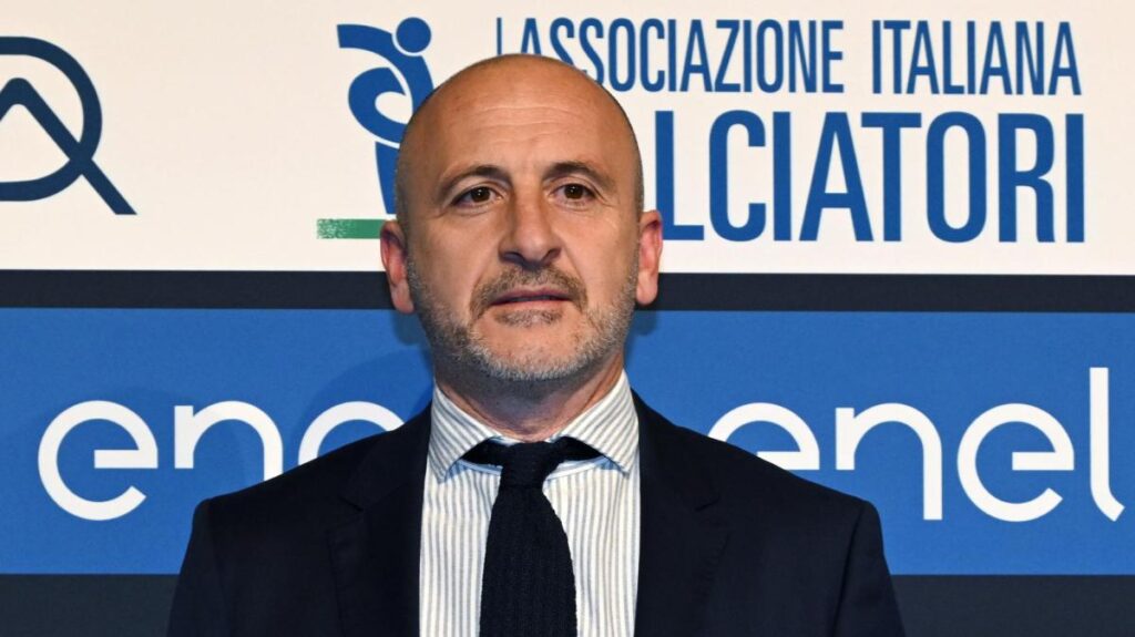 Calciomercato 7 giugno: ultime trattative e retroscena live
