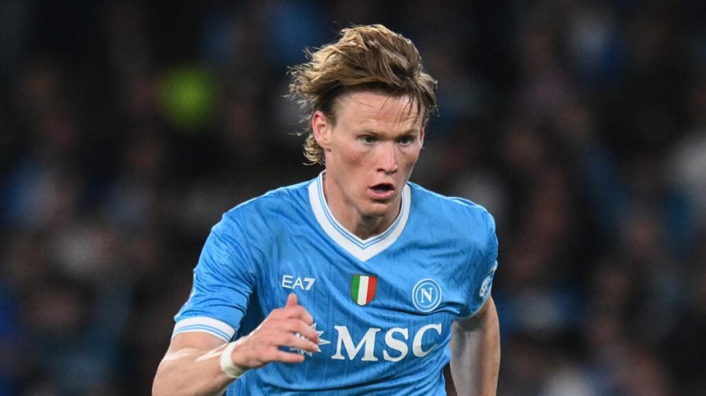 McTominay vince con Scozia, Starace: "In bocca al lupo McFratm"