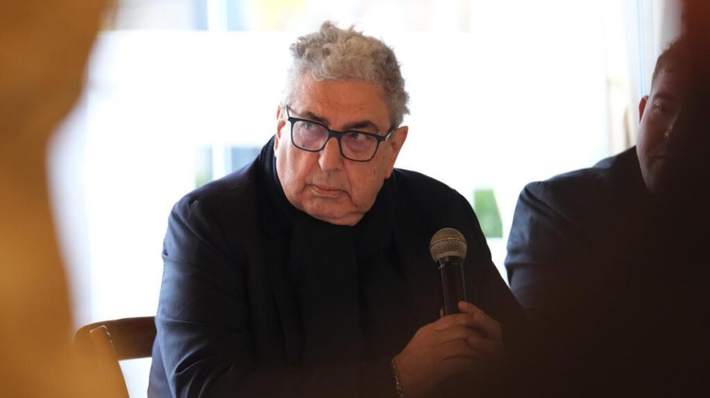 Perinetti: "Tra Conte e Mancini, ho una mezza idea sul vincitore"