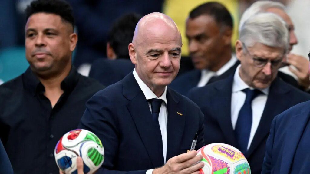 Infantino nel mirino, duello Como-Inter per Khalaili: news 13 10 Infantino nel mirino, duello Como-Inter per Khalaili: news 13