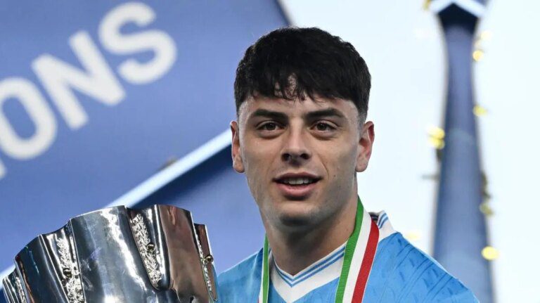 Modena, vicino il ritorno di Ambrosino: affare con Napoli