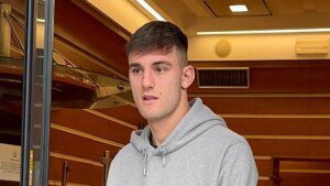 Napoli, Lucca torna in gruppo: Alisson Santos ancora a parte