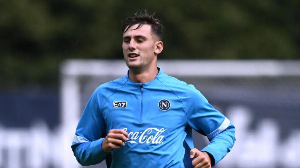 Napoli batte Osasuna 2-1, Politano e Lucca gol per Allegri 5 Napoli batte Osasuna 2-1, Politano e Lucca gol per Allegri