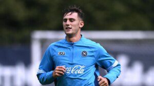 Napoli batte Osasuna 2-1, Politano e Lucca gol per Allegri