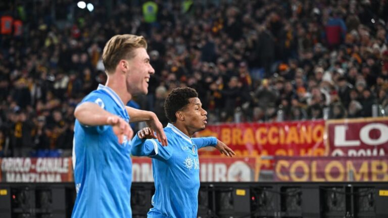 Napoli-Frosinone alle 20:45: primo bivio per Allegri, Frosinone già a 10 punti e Raimondo di ritorno