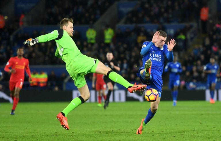 Napoli il dilemma del portiere Mignolet e Vorm in corsa