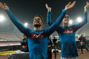 Napoli si studiano i rinnovi di Mertens e Callejon Mercato