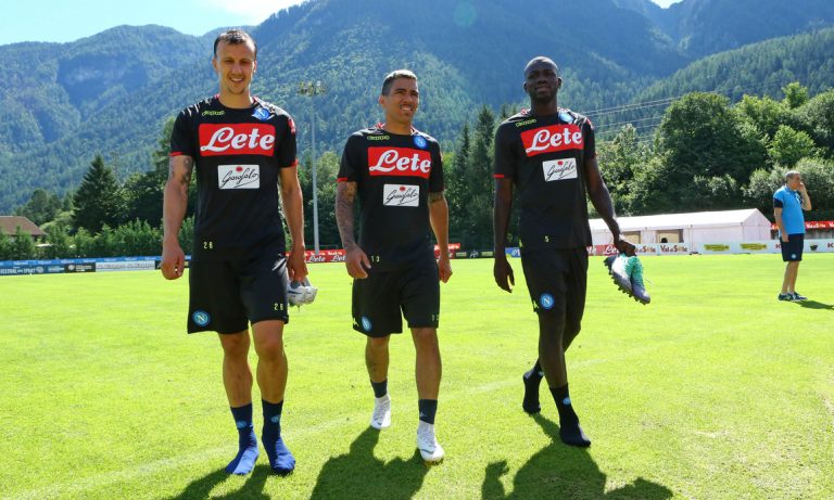 1547540408 Napoli Allan Koulibaly non si toccano