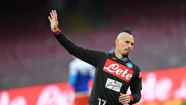 1549829359 Napoli Hamsik e Dalian nuova frenata