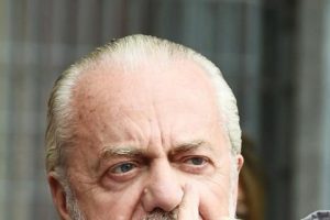 Napoli News De Laurentiis contro Zhang domani sfida per una poltrona all039ECA