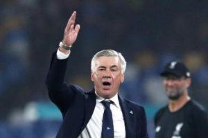 Napoli News Napoli Ancelotti quotSe non la chiudi si soffre Di Lorenzo che sorpresaquot