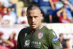 Napoli News Il campo conferma il mercato Cagliari miglior avvio nellera dei punti