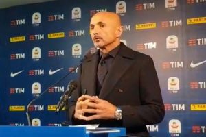 Napoli, Spalletti il primo nome per il post-Ancelotti