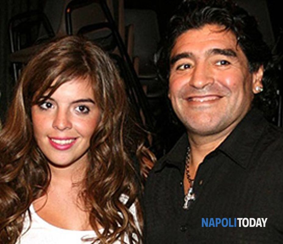 Continuano le brutte notizie per la famiglia Maradona, Dalma ha il Covid