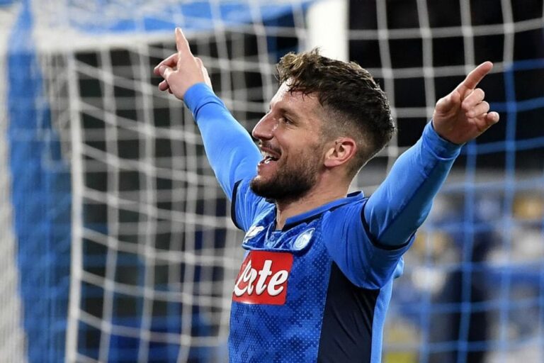 Mertens: "Odio quando siamo fuori dalle coppe. Più partite gioco, meglio è"