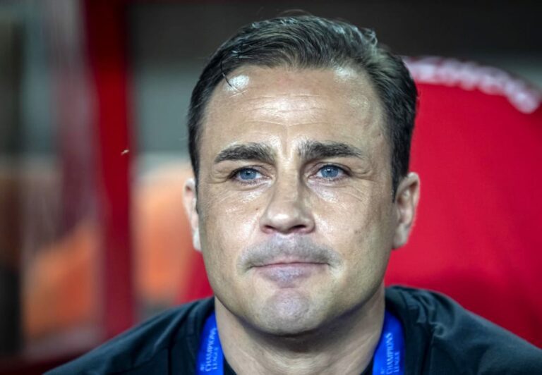 "Cannavaro allenatore del Napoli? Fabio è molto legato alla città, ma i napoletani in società non sono ben visti"