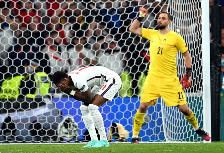 Perchè Donnarumma non ha esultato dopo il rigore decisivo? La risposta del portiere