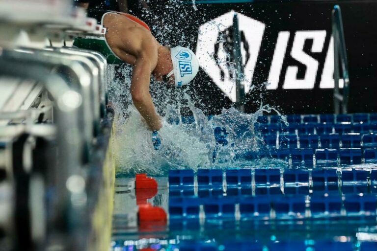 Nuoto, Federica Pellegrini in vasca a Napoli anche il 4 e 5 settembre