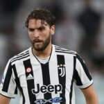 Non solo Italia: Locatelli pronto al debutto dal 1′ contro la Juventus nella partita di Napoli