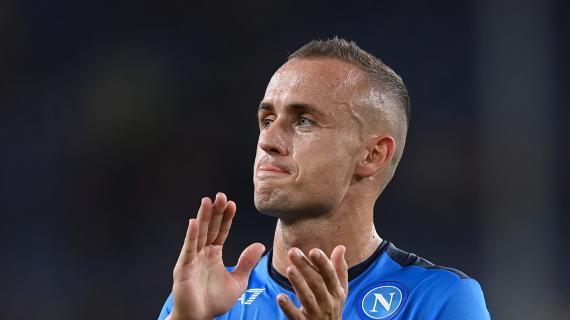 Napoli, infortunio muscolare per Lobotka in nazionale: il centrocampista costretto al cambio