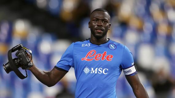 Napoli, retroscena su Koulibaly: offerte di PSG, Chelsea e United non all'altezza delle richieste