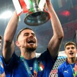 Jorginho, una dichiarazione d’amore: "Napoli non ha senso, ma l’ho amata pazzamente"