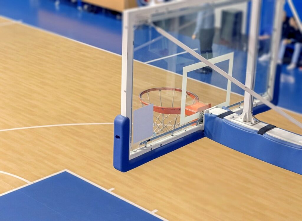 Basket, la Gevi Napoli cade a Trieste: la vittoria sfuma nei secondi finali