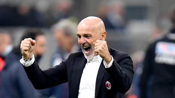 Milan, Pioli: "Lotteremo in 4-5 per lo scudetto, con il Napoli stiamo facendo cose incredibili"