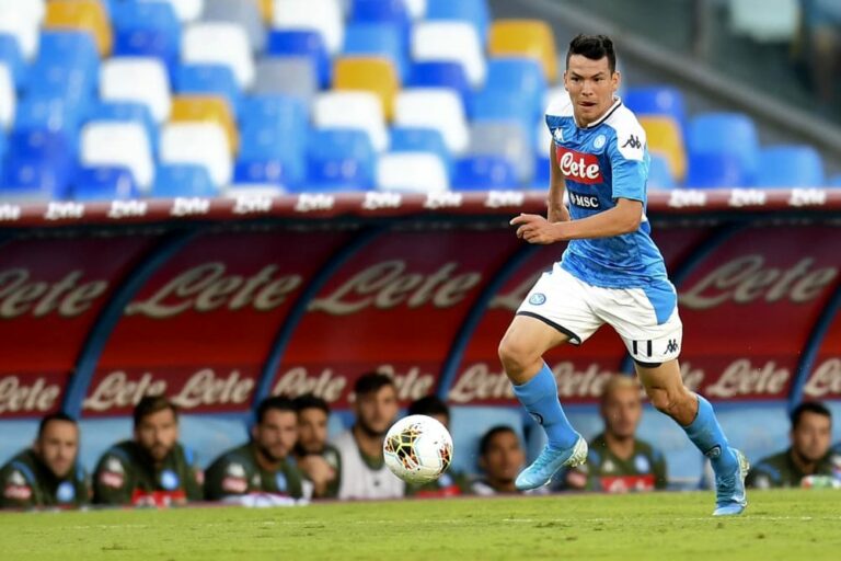 Napoli, Lozano chiarisce sui social: "Mie parole travisate. Qui sono felice, questa è casa mia"