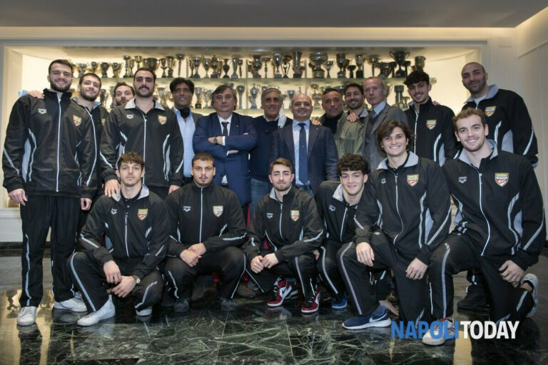 Presentata la nuova squadra della Canottieri Napoli