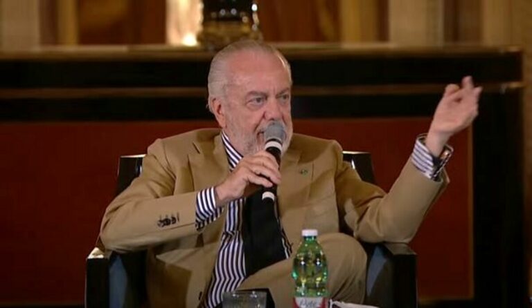 Serie tv sul Napoli, De Laurentiis conferma: "Stiamo registrando 30 episodi"