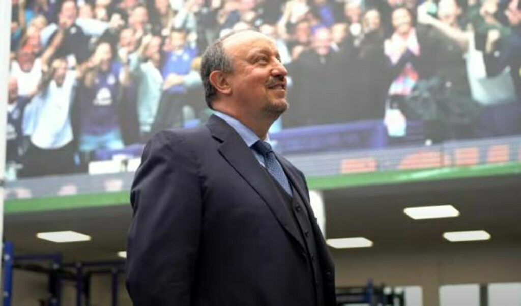 Benitez lascia l'Everton: il club inglese esonera l'ex tecnico del Napoli