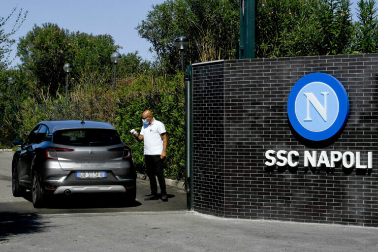 Casi Covid nel Napoli, situazione in valutazione da parte dell'Asl?