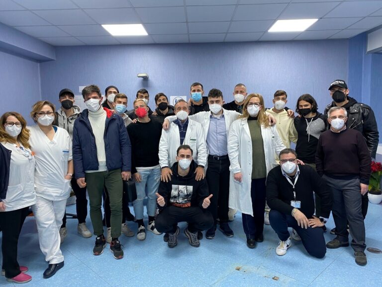 Juve Stabia, iniziativa contro il Covid: i gialloblè si sono sottoposti alla vaccinazione