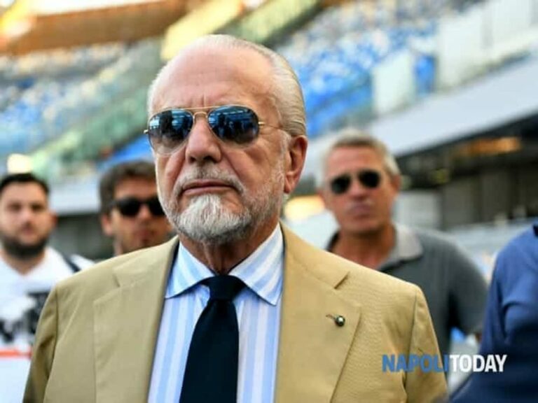 Napoli, De Laurentiis accoglie il nuovo arrivo Tuanzebe: "Benvenuto Axel"