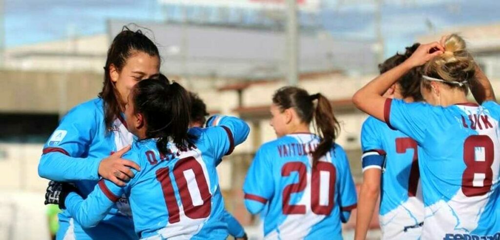 Serie A Femminile - Remuntada e vittoria per il Pomigliano: Empoli ribaltato da Banusic e Dellaperuta 2 Serie A Femminile - Rimonta e vittoria per il Pomigliano: Empoli ribaltato da Banusic e Dellaperuta