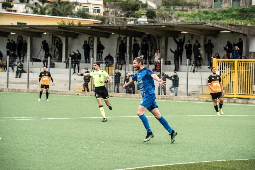 Eccellenza Campania/Girone B - Capellino fa volare il Napoli United: il Barano cade in casa