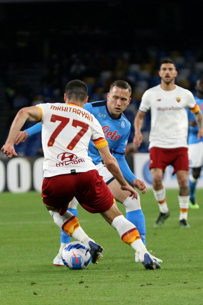 Calciomercato Napoli - Idea Mkhitaryan a parametro zero