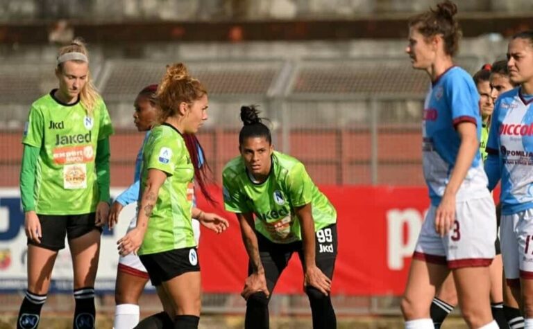Il Napoli accoglie il Pomigliano per il derby-salvezza: il racconto della sfida d'andata